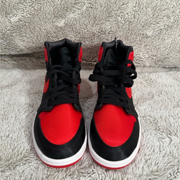 Brand New Kids' Black & Red Air Jordans - Size 3 (Never Worn) - Picture 4 of 5